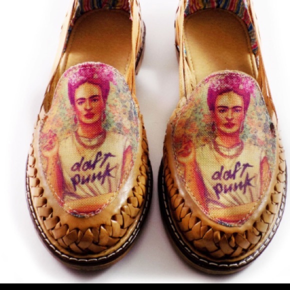 SoldSize 7🌟HP✨Frida Authentic Leather Sandal - Picture 4 of 5